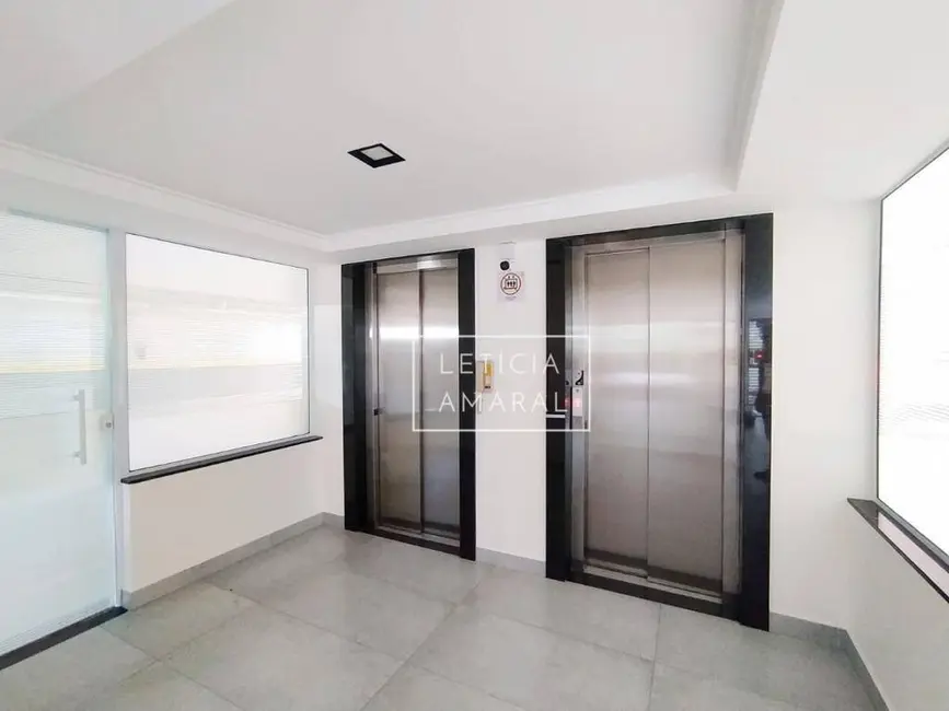 Foto 2 de Apartamento com 2 quartos à venda, 71m2 em João Paulo II, Pouso Alegre - MG