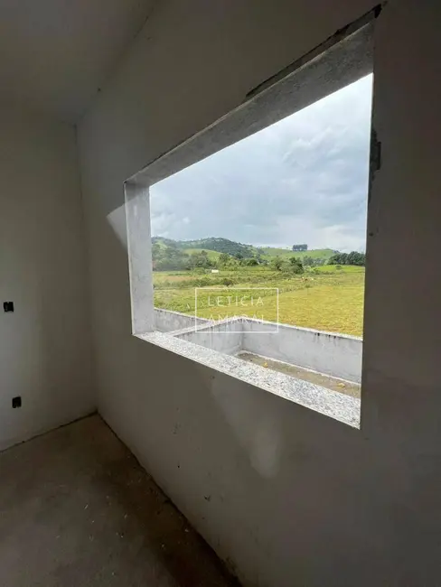 Casa de Condomínio com 3 quartos à venda, 135m2 em Pouso Alegre - MG - imagem 8 Foto 8 de Casa de Condomínio com 3 quartos à venda, 135m2 em Pouso Alegre - MG
