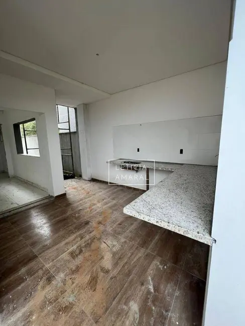 Casa de Condomínio com 3 quartos à venda, 135m2 em Pouso Alegre - MG - imagem 4 Foto 4 de Casa de Condomínio com 3 quartos à venda, 135m2 em Pouso Alegre - MG
