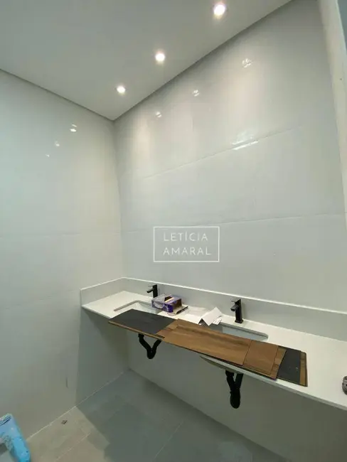 Casa com 3 quartos à venda, 480m2 em Residencial Astúrias, Pouso Alegre - MG - imagem 4 Foto 4 de Casa com 3 quartos à venda, 480m2 em Residencial Astúrias, Pouso Alegre - MG
