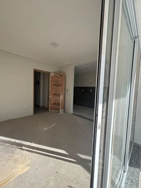 Foto 6 de Apartamento com 3 quartos à venda, 81m2 em Pouso Alegre - MG