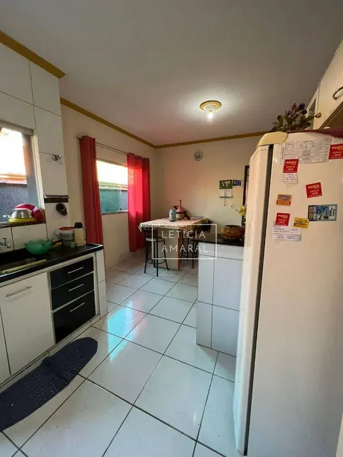 Foto 3 de Casa com 3 quartos à venda, 123m2 em Jardim Paraíso, Pouso Alegre - MG