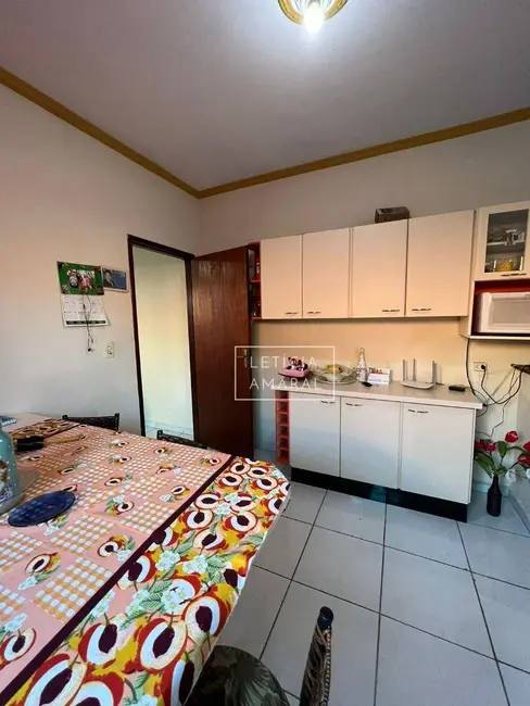 Foto 2 de Casa com 3 quartos à venda, 123m2 em Jardim Paraíso, Pouso Alegre - MG