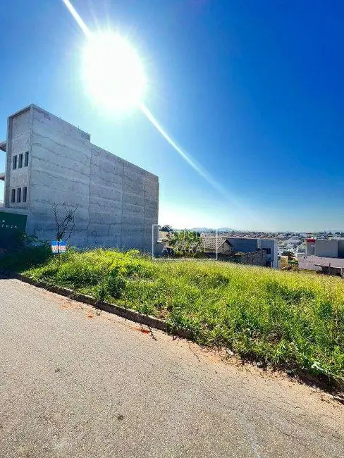Foto 5 de Terreno / Lote à venda, 235m2 em Parque Real, Pouso Alegre - MG
