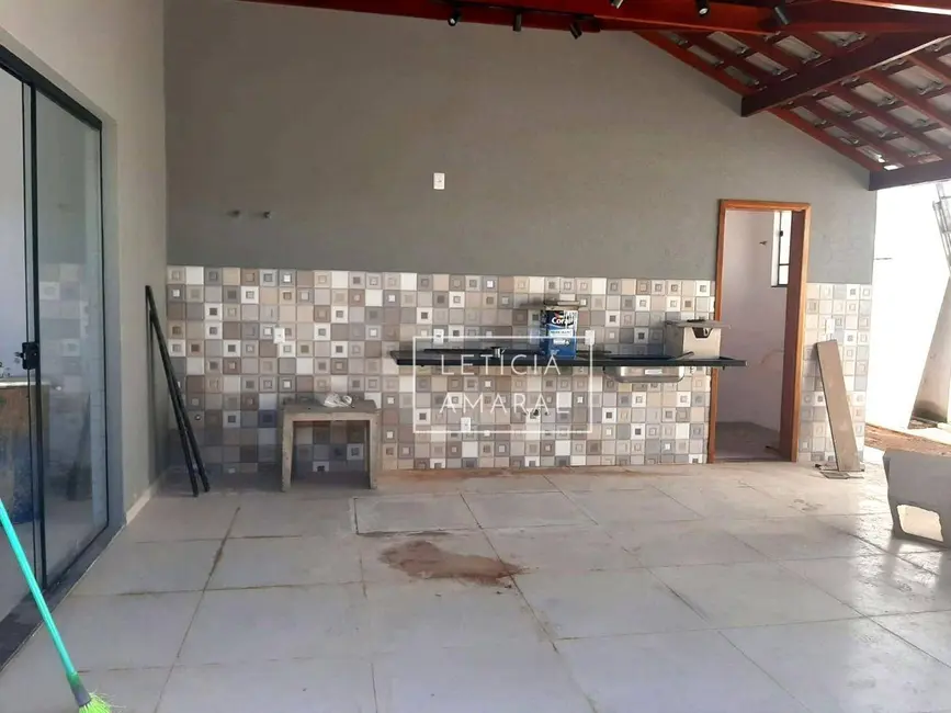 Foto 7 de Casa com 3 quartos à venda, 300m2 em Pousada do Sol, Pouso Alegre - MG