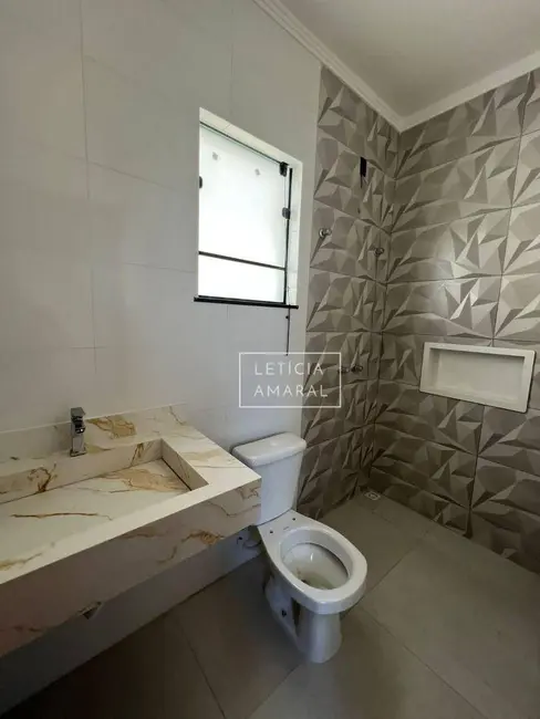 Casa com 3 quartos à venda, 300m2 em Pousada do Sol, Pouso Alegre - MG - imagem 8 Foto 8 de Casa com 3 quartos à venda, 300m2 em Pousada do Sol, Pouso Alegre - MG