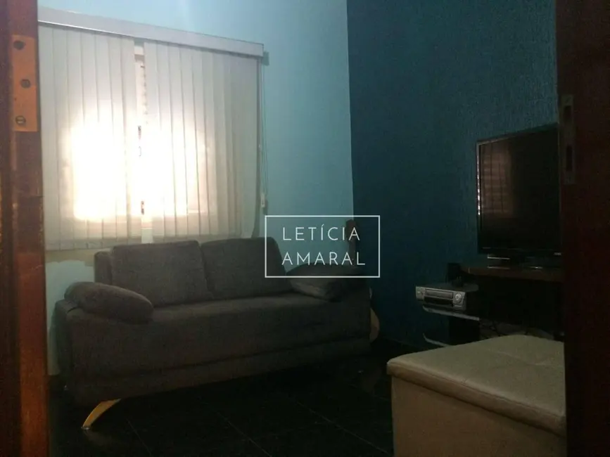 Casa com 3 quartos à venda, 298m2 em Chácara Primavera I, Pouso Alegre - MG - imagem 9 Foto 9 de Casa com 3 quartos à venda, 298m2 em Chácara Primavera I, Pouso Alegre - MG