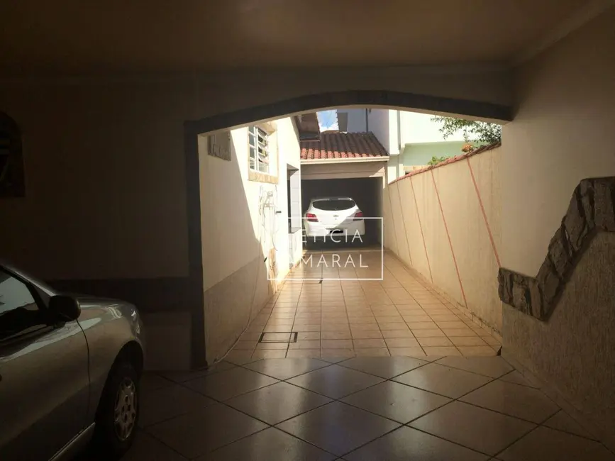 Casa com 3 quartos à venda, 298m2 em Chácara Primavera I, Pouso Alegre - MG - imagem 6 Foto 6 de Casa com 3 quartos à venda, 298m2 em Chácara Primavera I, Pouso Alegre - MG