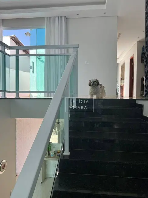 Casa com 4 quartos à venda, 459m2 em Colinas de Santa Bárbara, Pouso Alegre - MG - imagem 6 Foto 6 de Casa com 4 quartos à venda, 459m2 em Colinas de Santa Bárbara, Pouso Alegre - MG