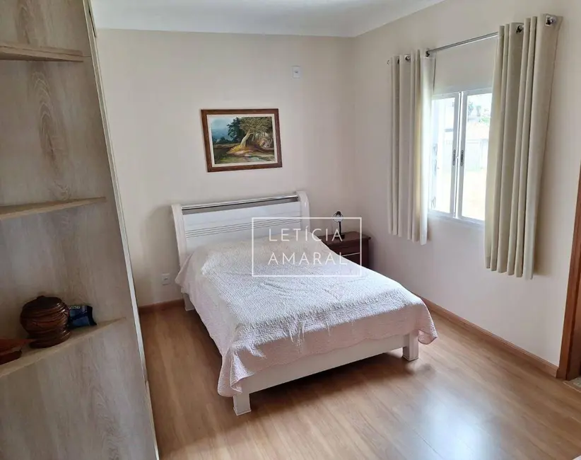 Cobertura com 4 quartos à venda, 220m2 em João Paulo II, Pouso Alegre - MG - imagem 8 Foto 8 de Cobertura com 4 quartos à venda, 220m2 em João Paulo II, Pouso Alegre - MG