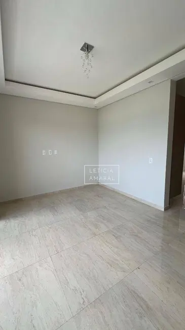 Apartamento com 3 quartos à venda, 101m2 em Pouso Alegre - MG - imagem 4 Foto 4 de Apartamento com 3 quartos à venda, 101m2 em Pouso Alegre - MG