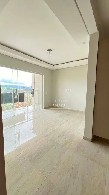 Apartamento com 3 quartos à venda, 101m2 em Pouso Alegre - MG - imagem 5 Foto 5 de Apartamento com 3 quartos à venda, 101m2 em Pouso Alegre - MG