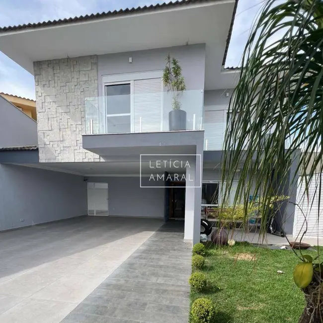 Foto 1 de Casa com 4 quartos à venda, 485m2 em Fátima I, Pouso Alegre - MG