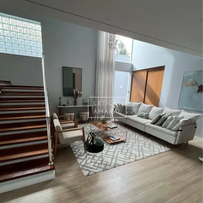 Foto 3 de Casa com 4 quartos à venda, 485m2 em Fátima I, Pouso Alegre - MG