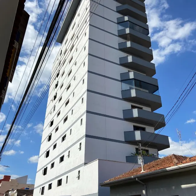 Foto 1 de Apartamento com 4 quartos à venda, 200m2 em Centro, Pouso Alegre - MG