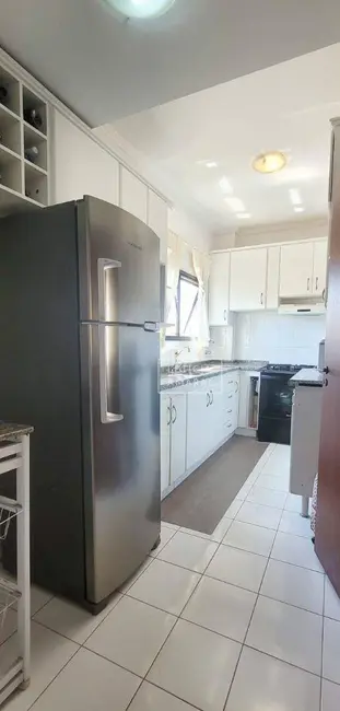 Apartamento com 3 quartos à venda, 134m2 em Centro, Pouso Alegre - MG - imagem 6 Foto 6 de Apartamento com 3 quartos à venda, 134m2 em Centro, Pouso Alegre - MG