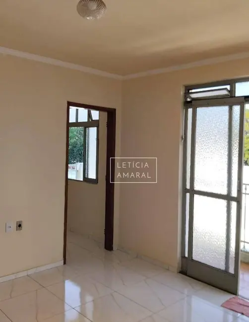 Foto 2 de Apartamento com 5 quartos à venda, 127m2 em Centro, Pouso Alegre - MG