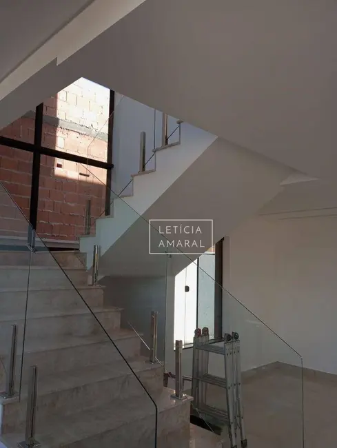 Foto 3 de Casa com 3 quartos à venda, 338m2 em Pouso Alegre - MG