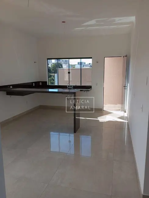 Foto 5 de Casa com 3 quartos à venda, 338m2 em Pouso Alegre - MG