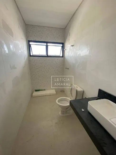 Casa com 3 quartos à venda, 411m2 em Pouso Alegre - MG - imagem 9 Foto 9 de Casa com 3 quartos à venda, 411m2 em Pouso Alegre - MG