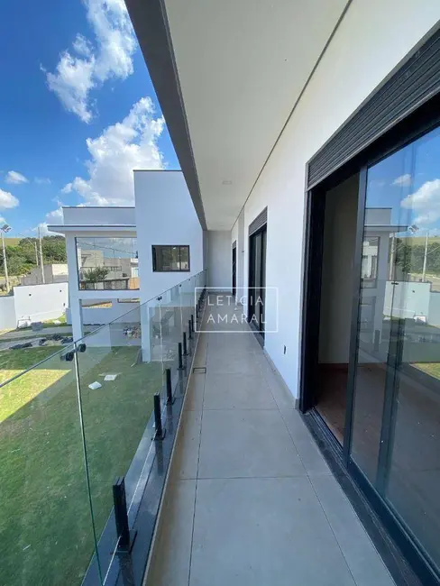 Casa com 3 quartos à venda, 411m2 em Pouso Alegre - MG - imagem 5 Foto 5 de Casa com 3 quartos à venda, 411m2 em Pouso Alegre - MG