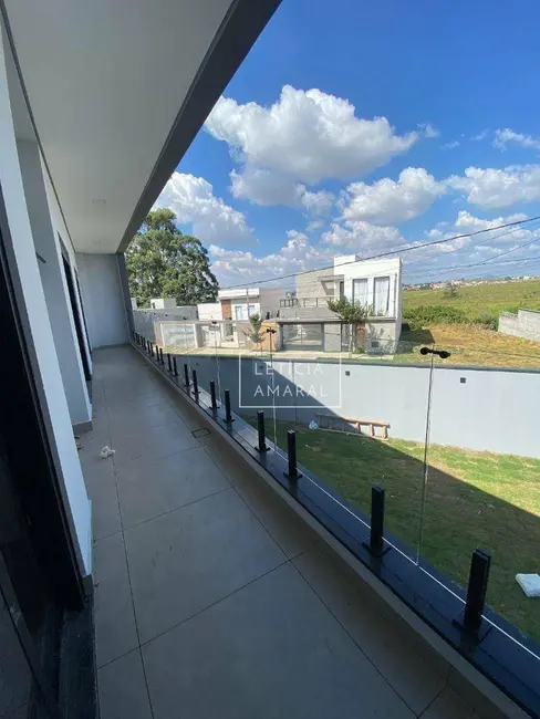 Casa com 3 quartos à venda, 411m2 em Pouso Alegre - MG - imagem 4 Foto 4 de Casa com 3 quartos à venda, 411m2 em Pouso Alegre - MG