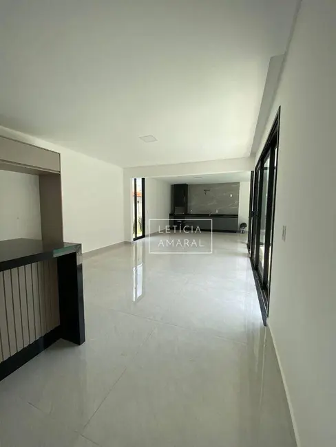 Casa de Condomínio com 3 quartos à venda, 300m2 em Pouso Alegre - MG - imagem 7 Foto 7 de Casa de Condomínio com 3 quartos à venda, 300m2 em Pouso Alegre - MG