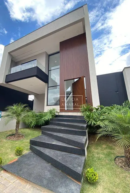 Casa de Condomínio com 3 quartos à venda, 300m2 em Pouso Alegre - MG - imagem 3 Foto 3 de Casa de Condomínio com 3 quartos à venda, 300m2 em Pouso Alegre - MG