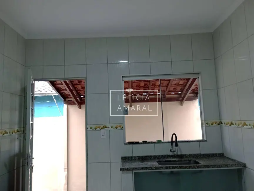 Foto 9 de Casa com 2 quartos à venda, 150m2 em Cidade Vergani, Pouso Alegre - MG