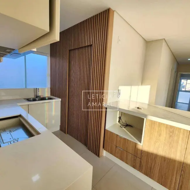 Foto 2 de Apartamento com 3 quartos à venda, 89m2 em Pouso Alegre - MG