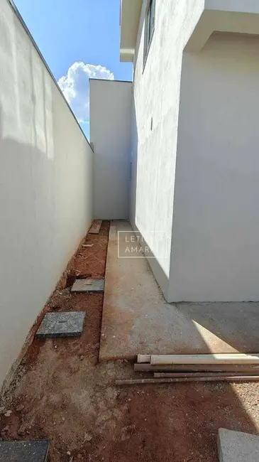 Foto 9 de Casa com 3 quartos à venda, 200m2 em Jardim Aeroporto, Pouso Alegre - MG