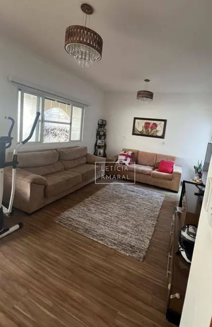 Foto 3 de Casa com 3 quartos à venda, 300m2 em São Carlos, Pouso Alegre - MG