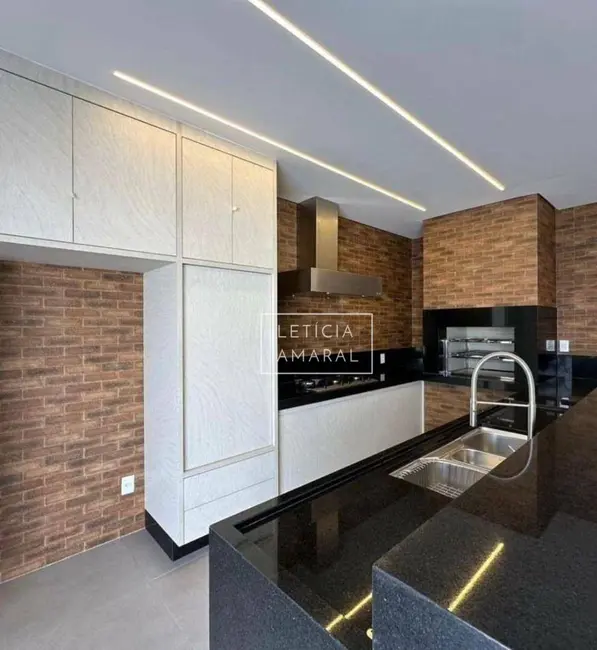 Casa com 4 quartos à venda, 450m2 em Pousada dos Campos II, Pouso Alegre - MG - imagem 7 Foto 7 de Casa com 4 quartos à venda, 450m2 em Pousada dos Campos II, Pouso Alegre - MG