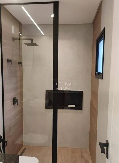Casa com 4 quartos à venda, 450m2 em Pousada dos Campos II, Pouso Alegre - MG - imagem 9 Foto 9 de Casa com 4 quartos à venda, 450m2 em Pousada dos Campos II, Pouso Alegre - MG