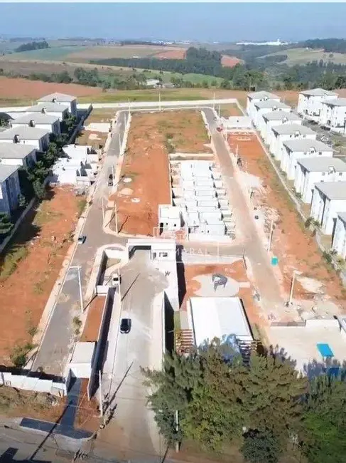 Casa de Condomínio com 2 quartos à venda, 150m2 em Cidade Jardim, Pouso Alegre - MG - imagem 5 Foto 5 de Casa de Condomínio com 2 quartos à venda, 150m2 em Cidade Jardim, Pouso Alegre - MG