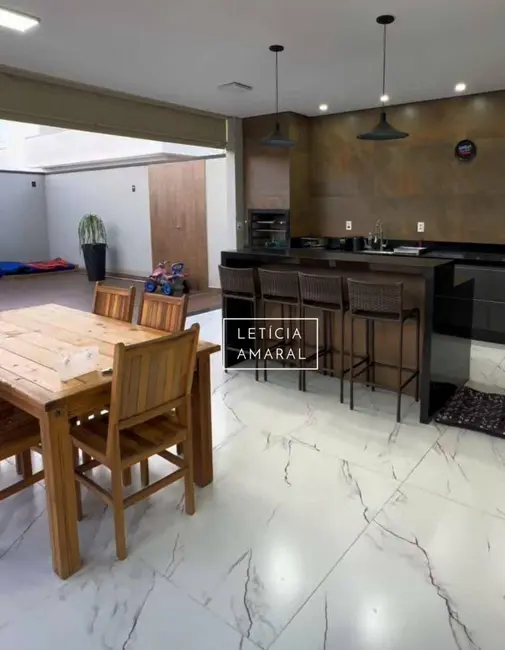 Foto 8 de Casa de Condomínio com 3 quartos à venda, 363m2 em Belo Horizonte, Pouso Alegre - MG