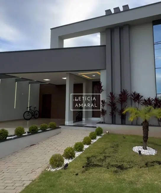 Foto 2 de Casa de Condomínio com 3 quartos à venda, 363m2 em Belo Horizonte, Pouso Alegre - MG