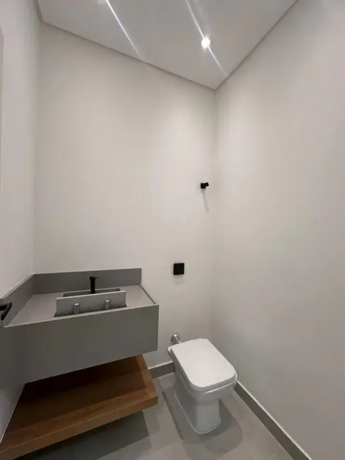 Foto 8 de Casa com 3 quartos à venda, 408m2 em Residencial Astúrias, Pouso Alegre - MG