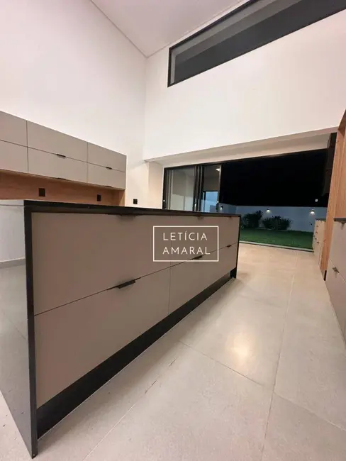 Foto 4 de Casa com 3 quartos à venda, 408m2 em Residencial Astúrias, Pouso Alegre - MG