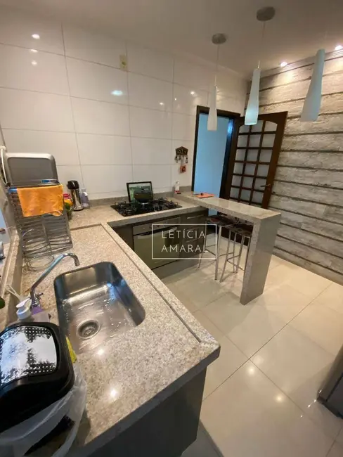 Foto 7 de Casa com 2 quartos à venda, 140m2 em Jardim Paraíso, Pouso Alegre - MG