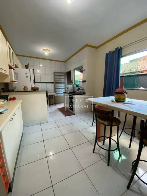 Foto 6 de Casa com 3 quartos à venda, 130m2 em Jardim Paraíso, Pouso Alegre - MG