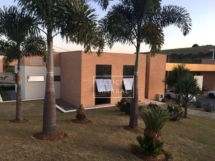 Foto 6 de Terreno / Lote à venda, 300m2 em Pouso Alegre - MG