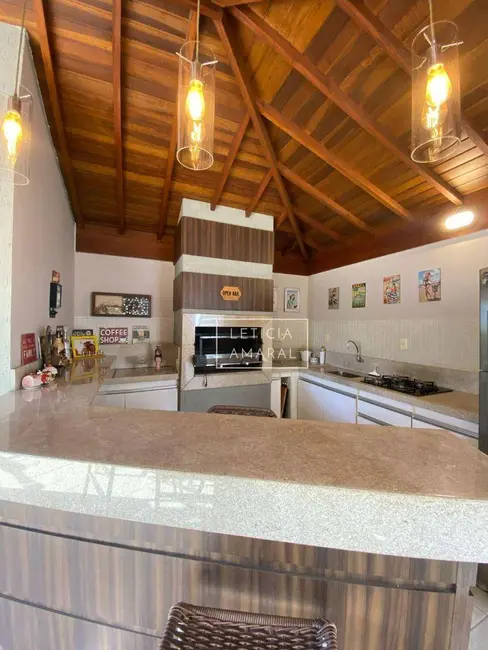 Foto 6 de Casa com 4 quartos à venda, 450m2 em Fátima I, Pouso Alegre - MG