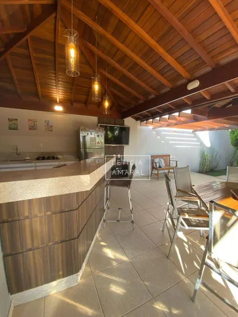 Foto 5 de Casa com 4 quartos à venda, 450m2 em Fátima I, Pouso Alegre - MG