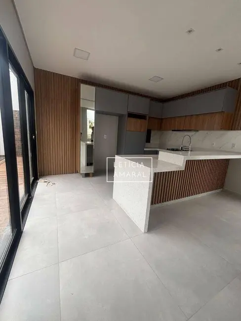 Casa de Condomínio com 3 quartos à venda, 300m2 em Pouso Alegre - MG - imagem 3 Foto 3 de Casa de Condomínio com 3 quartos à venda, 300m2 em Pouso Alegre - MG