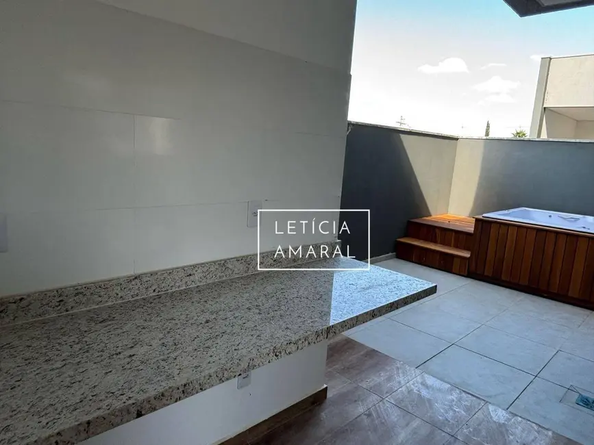 Casa de Condomínio com 3 quartos à venda, 282m2 em Pouso Alegre - MG - imagem 7 Foto 7 de Casa de Condomínio com 3 quartos à venda, 282m2 em Pouso Alegre - MG