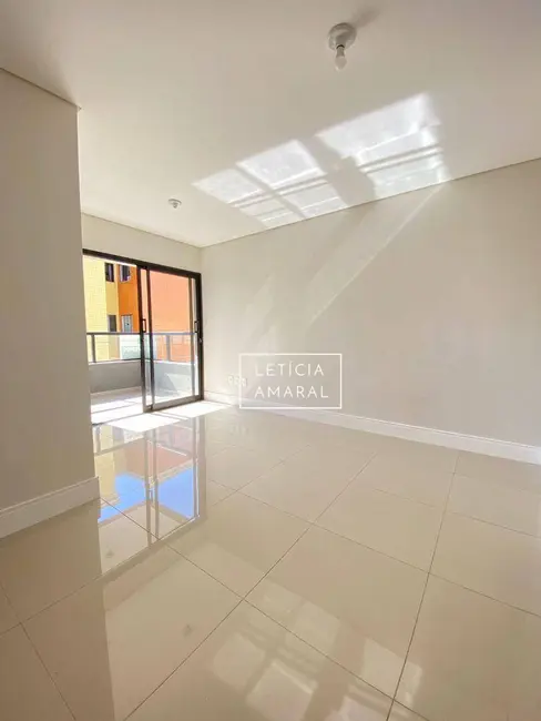 Foto 5 de Apartamento com 3 quartos à venda, 81m2 em Guanabara, Pouso Alegre - MG