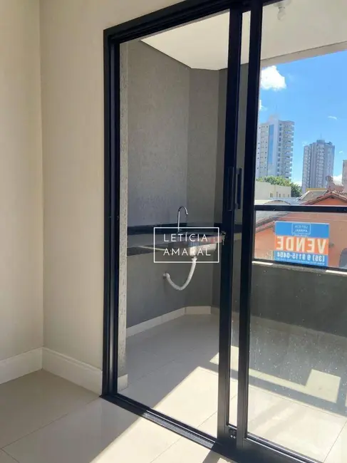 Foto 4 de Apartamento com 3 quartos à venda, 81m2 em Guanabara, Pouso Alegre - MG