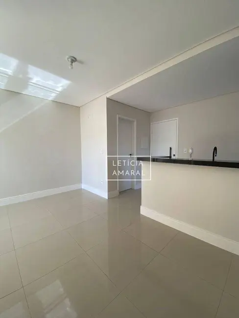 Foto 7 de Apartamento com 3 quartos à venda, 81m2 em Guanabara, Pouso Alegre - MG