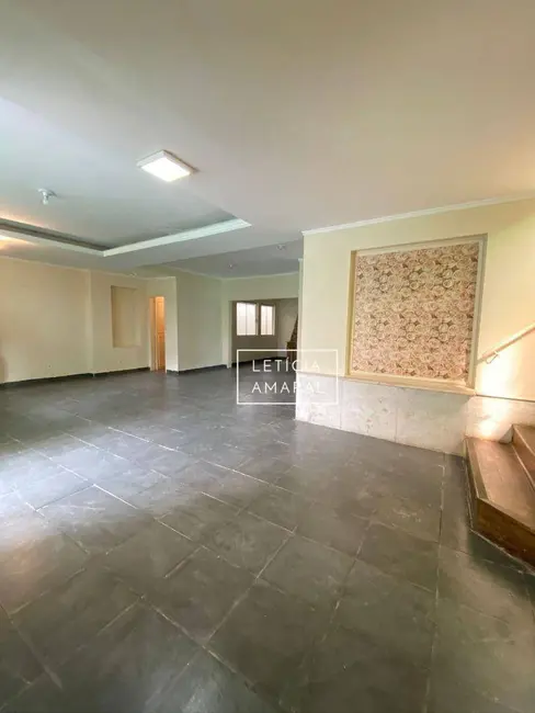 Casa com 5 quartos à venda, 495m2 em Centro, Pouso Alegre - MG - imagem 5 Foto 5 de Casa com 5 quartos à venda, 495m2 em Centro, Pouso Alegre - MG